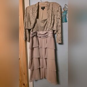 R&M Richards 2 Piece Beige Dress. Sz 14. 3/4 Sleeve. 19" Pit To Pit
